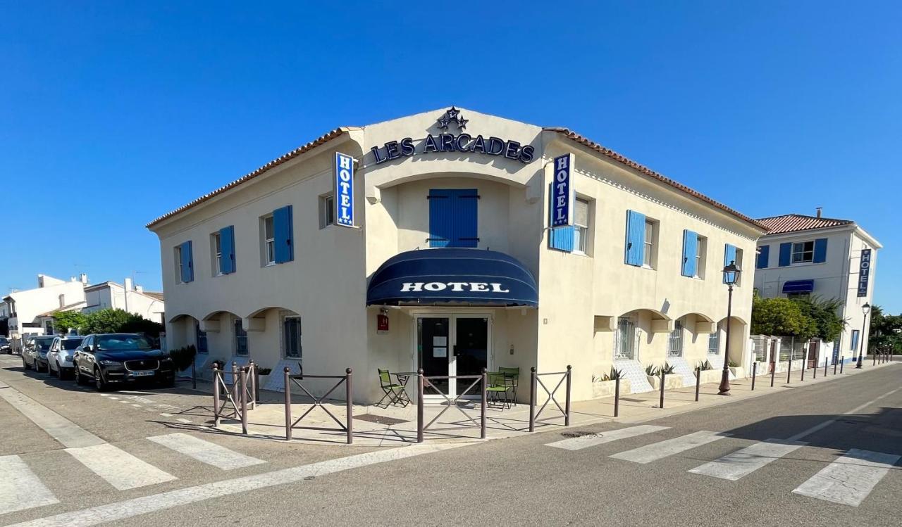 Hotel Les Arcades Saintes-Maries-de-la-Mer Exteriör bild