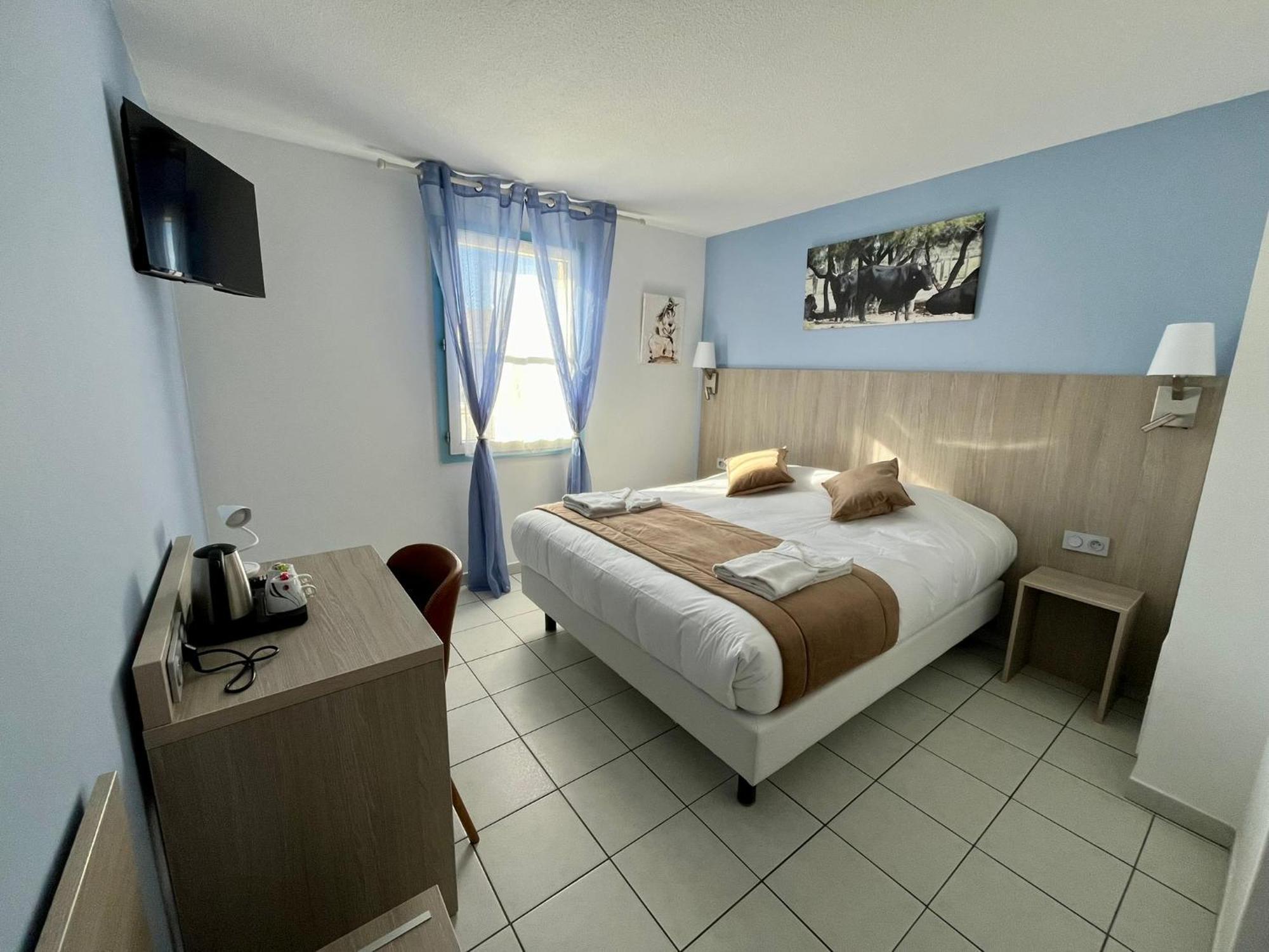 Hotel Les Arcades Saintes-Maries-de-la-Mer Exteriör bild