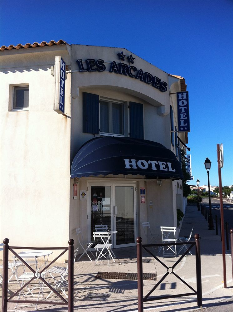 Hotel Les Arcades Saintes-Maries-de-la-Mer Exteriör bild